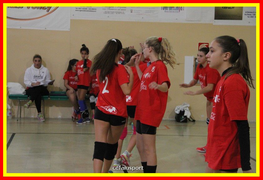 181121 volley 095_tn.JPG